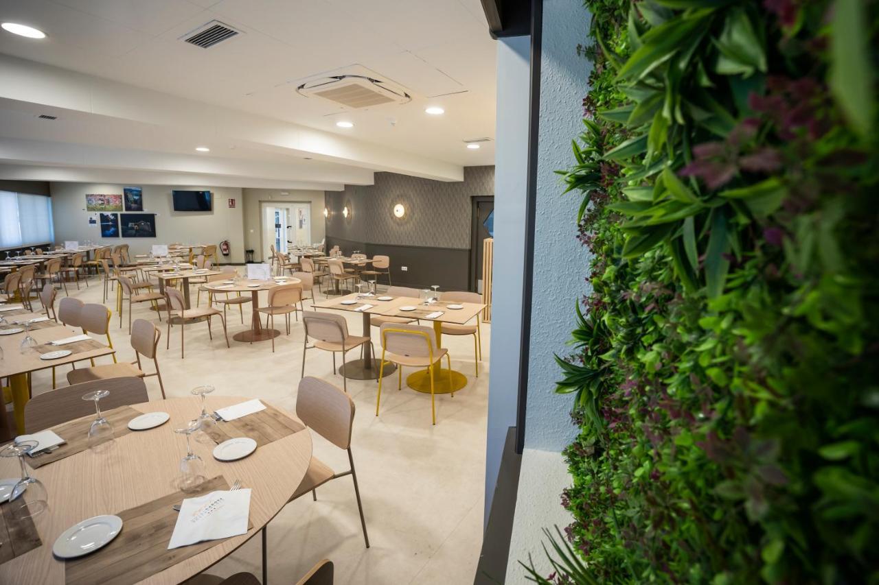 Hotel Restaurante Cadosa 소리아 외부 사진