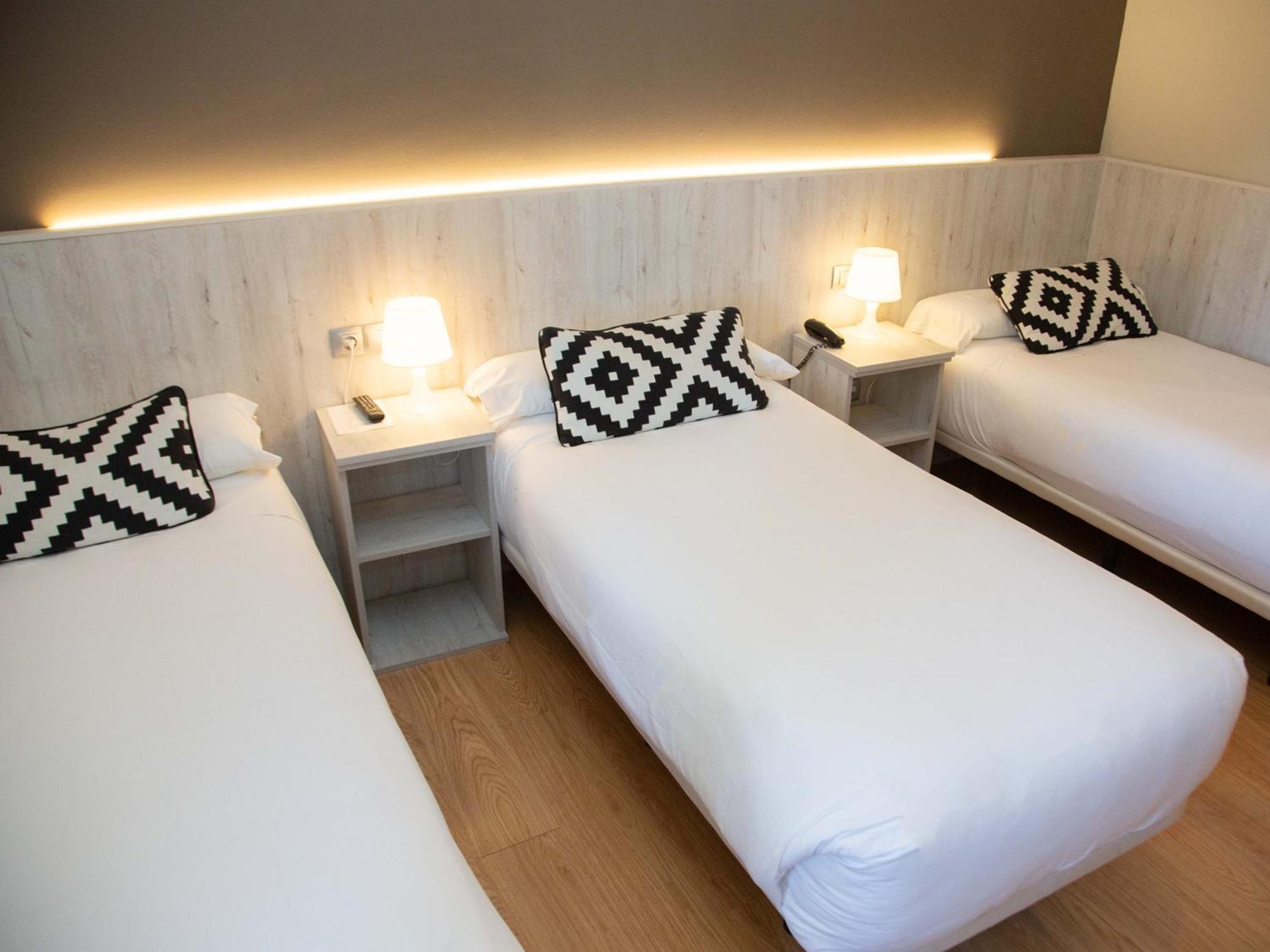 Hotel Restaurante Cadosa 소리아 외부 사진